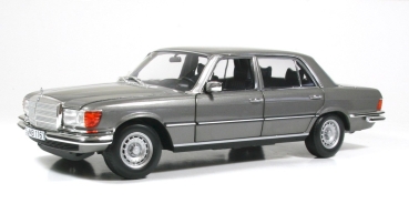 Norev B66040642 Mercedes-Benz 450 SEL 6.9 1976 Grau metallic 1:18