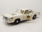 Preview: 1977 Plymouth Fury Riverton Sheriff #34 weiss 1:18 Hazzard Police Greenlight 19112