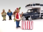 Preview: American Diorama 23975 Trailer Park S1 Carnie Barney inkl. Tisch - 1:24 limitiert 1/1000