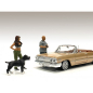 Preview: American Diorama 76276 Lowriderz IV 1:18 Figur Frau mit Hund 1/1000 limitiert