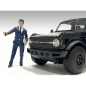 Preview: American Diorama 76307 Dealership Verkäufer I 1:18 Figur 1/1000 limitiert