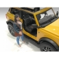 Preview: American Diorama 76312 Dealership Kundin IV 1:18 Figur 1/1000 limitiert