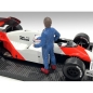 Preview: American Diorama 76354 Rennfahrer Figur B 80er mit Helm 1:18 limitiert 1/1000