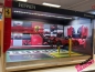 Preview: Ferrari Showroom Garage Diorama 1:18 Schaukasten inkl. LED-Beleuchtung Vitrine