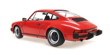 Minichamps PORSCHE 911 CARRERA 1983 red 1:18 modelcar