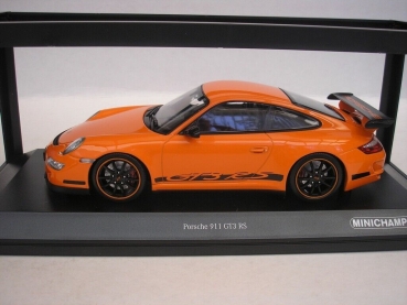 Minichamps PORSCHE 911 GT3 RS 997 2007 orange 1:18 Modelcar