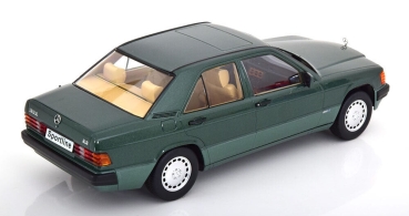 Triple9 1800311 Mercedes 190E 2.3 Sportline W201 green 1:18 limited 1/1002 Modellauto