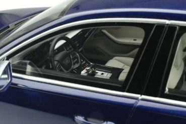 GT Spirit 313 Audi S8 navarra blue 1:18 limited 1/999 Modellauto