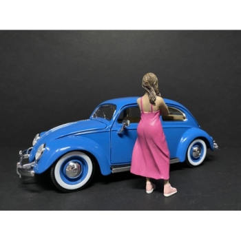 American Diorama 38322 Partygoers Frau in rosa Kleid Figur 1:24 Figur 1/1000