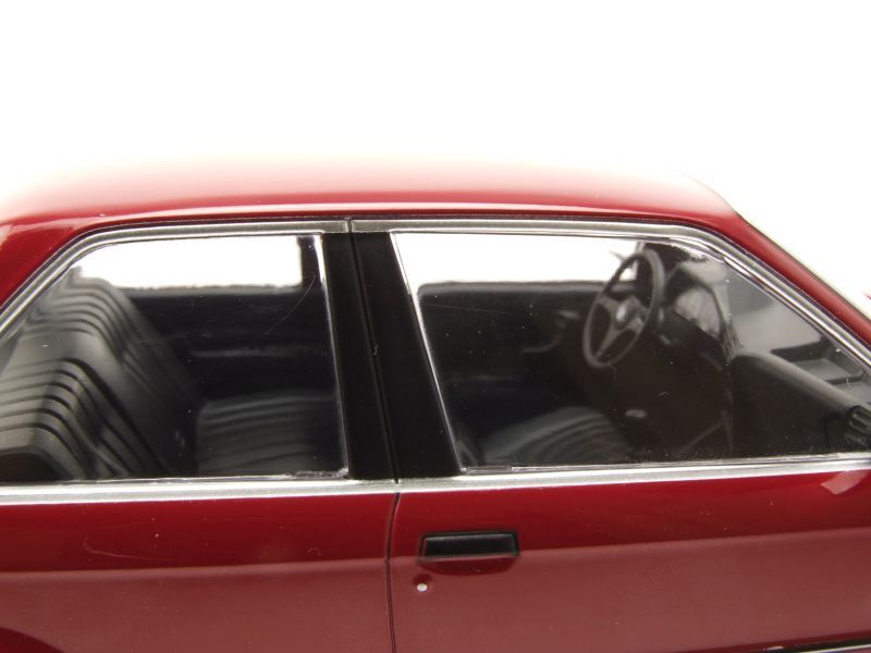 Minichamps Modellauto BMW M4 2020 rot Modellauto 1:43 Minichamps, Maßstab  1:43