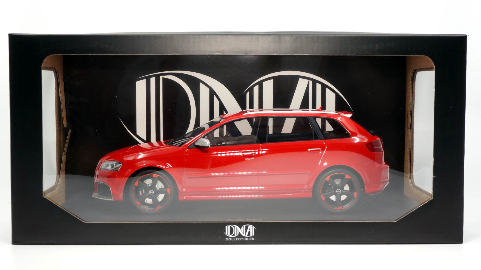 Modellbau Klar De Dna Audi Rs3 8p Sportback Schwarze Felgen 1 18 Misano Rot Limitiert 1 3 Modellauto