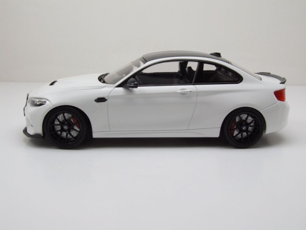 Minichamps 155021025 BMW M2 CS F87 2020 white-black 1:18 Modelcar