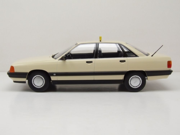 Triple9 1800355 Audi 100 C3 Typ 44 1989 Taxi 1:18 limitiert 1/1002 Modellauto