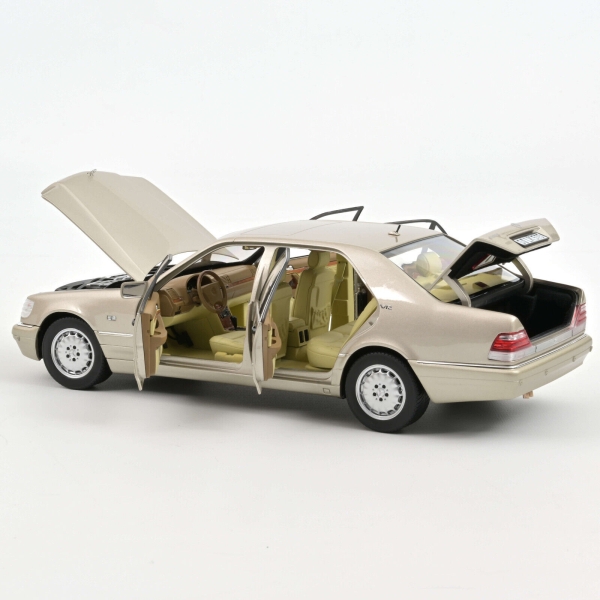 Norev 183723 Mercedes-Benz S600 W140 1997 Rauch Silber 1:18 Modellauto