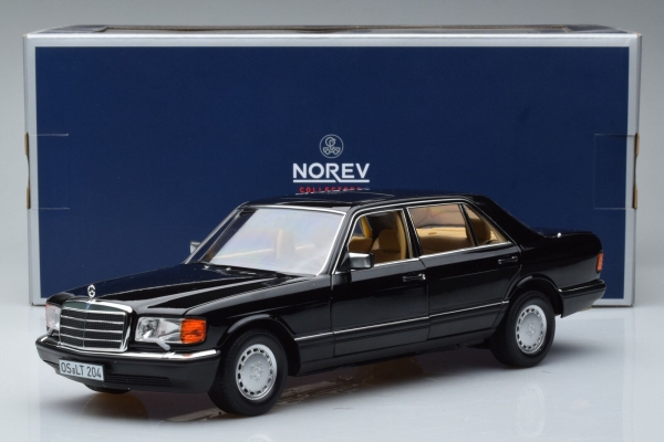 Norev 183793 Mercedes-Benz 560 SEL 1989 schwarz metallic 1:18 Modellauto