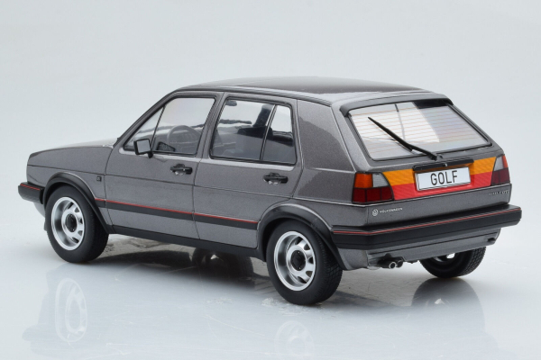 MCG VW Golf II GTI 1984 grau metallic 1:18 Modellauto 18390