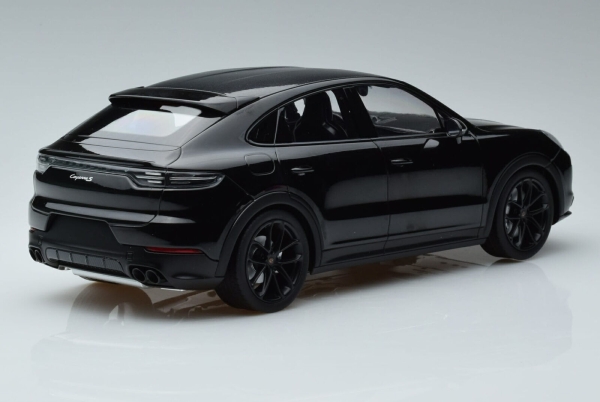 Norev 187673 Porsche Cayenne S Coupe 2019 black 1:18 modelcar