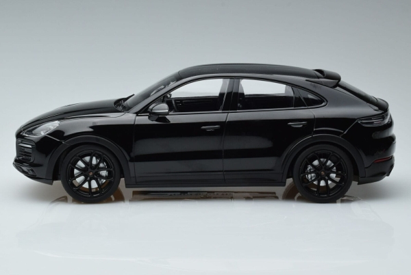 Norev 187673 Porsche Cayenne S Coupe 2019 black 1:18 modelcar