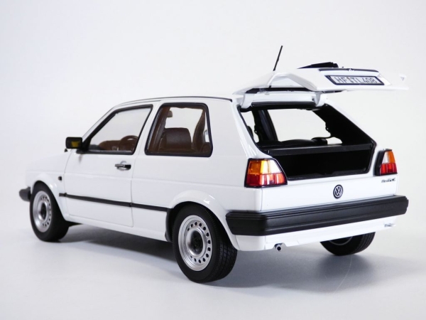 Norev Volkswagen VW Golf 2 II CL 1988 weiss 1:18 Modellauto limitiert 1/1000