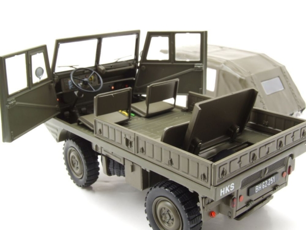 Schuco 45004200 Steyr Puch Haflinger Modell ÖBH Militär 1:18 limitiert 1/500 Modellauto