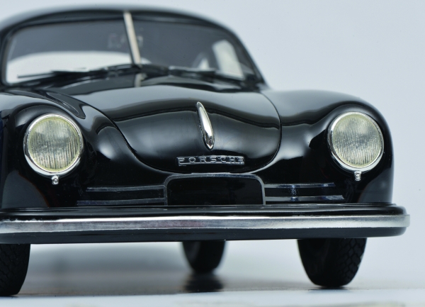 Schuco 450025200 Porsche 356 Gmünd schwarz 1:18 limittiert 1/500 Modellauto