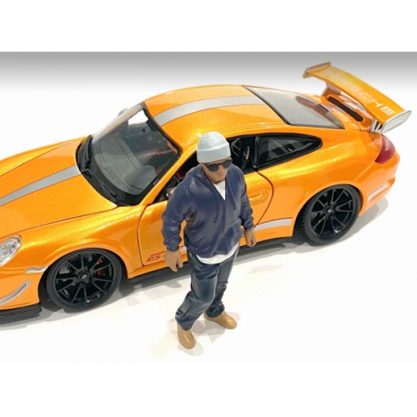 American Diorama 76280 Car Meet 1 Mann mit Sonnenbrille 1:18 Figur 1/1000 limitiert