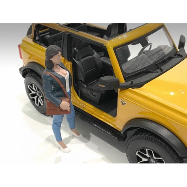 American Diorama 76412 Dealership Käuferin IV 1:24 Figur 1/1000 limitiert