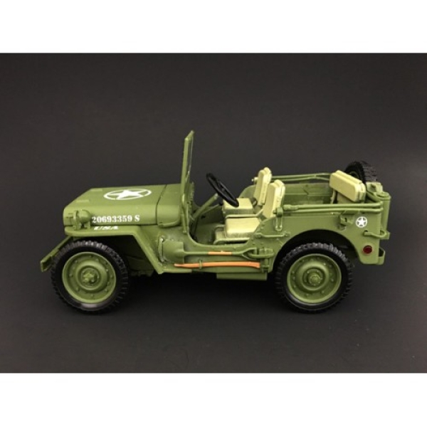 American Diorama 1944 jeep willys us army green 1:18 Modelcar military 77404