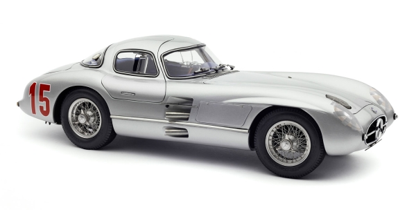 CMC Mercedes-Benz 300 SLR Uhlenhaut Coupe 1955 M-244 limitiert 1/500 Modellauto