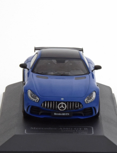 Premium X CMR Mercedes AMG GTR 2018 blau 1:43 Modellauto