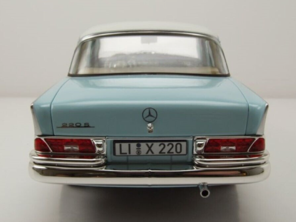 Norev 183920 Mercedes-Benz 220 S 1965 hellblau 1:18 Modellauto